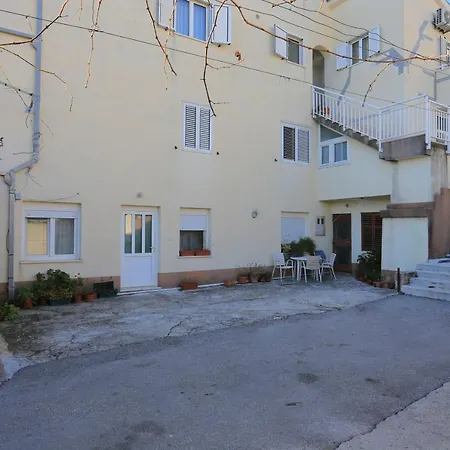 With Parking Space - 19039 * Split