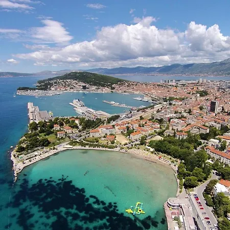 With Parking Space - 19039 Split